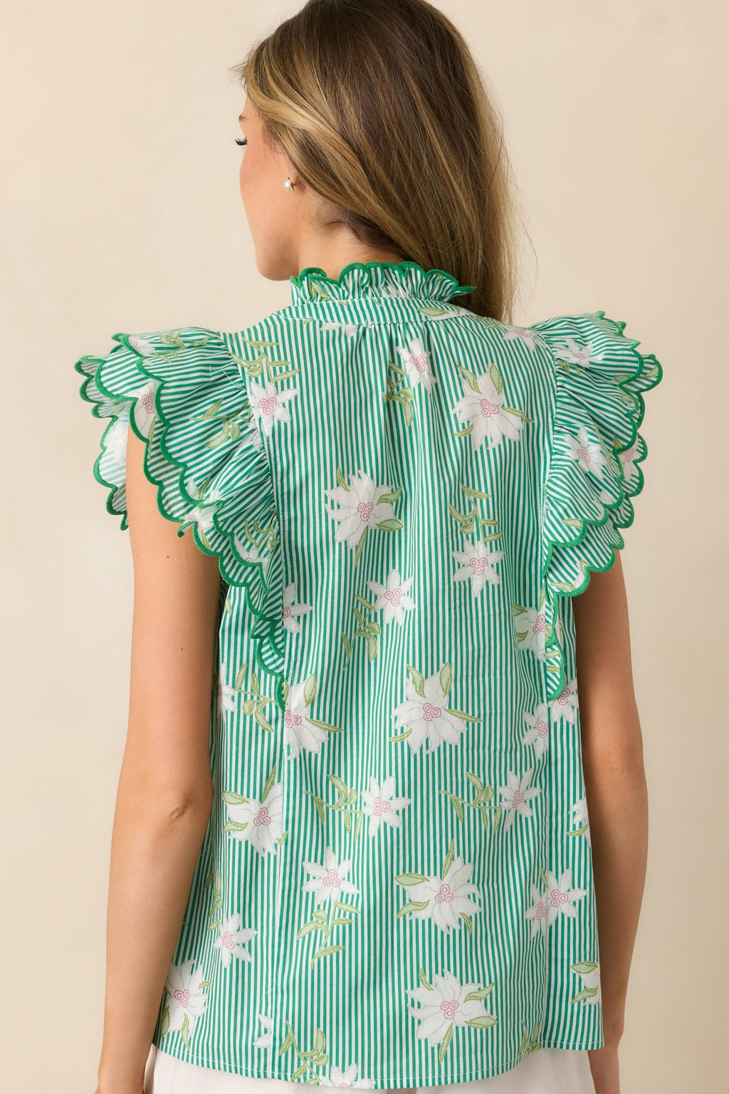 Sidewalk Caf?Green Floral Cotton Flutter Sleeve Top