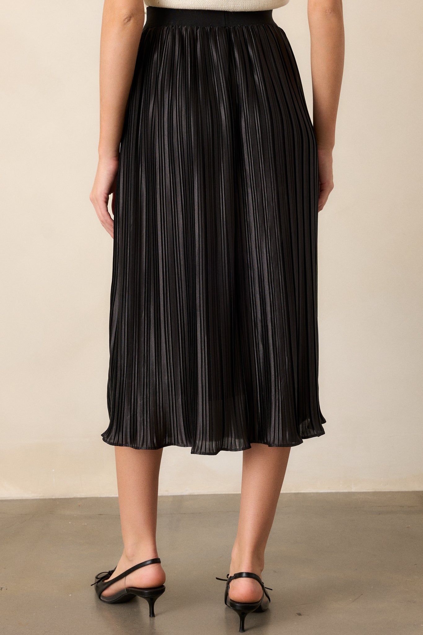 Try And Try Again Black Pleated Midi Skirt