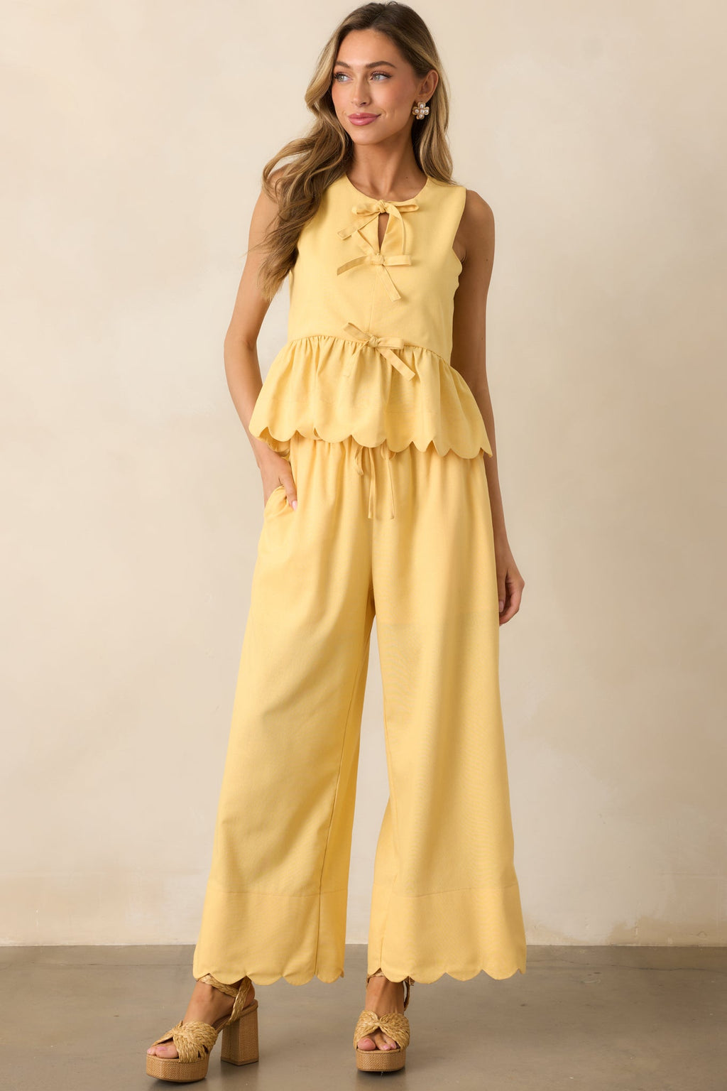 Weekend Getaway Yellow Scalloped Hem Pants