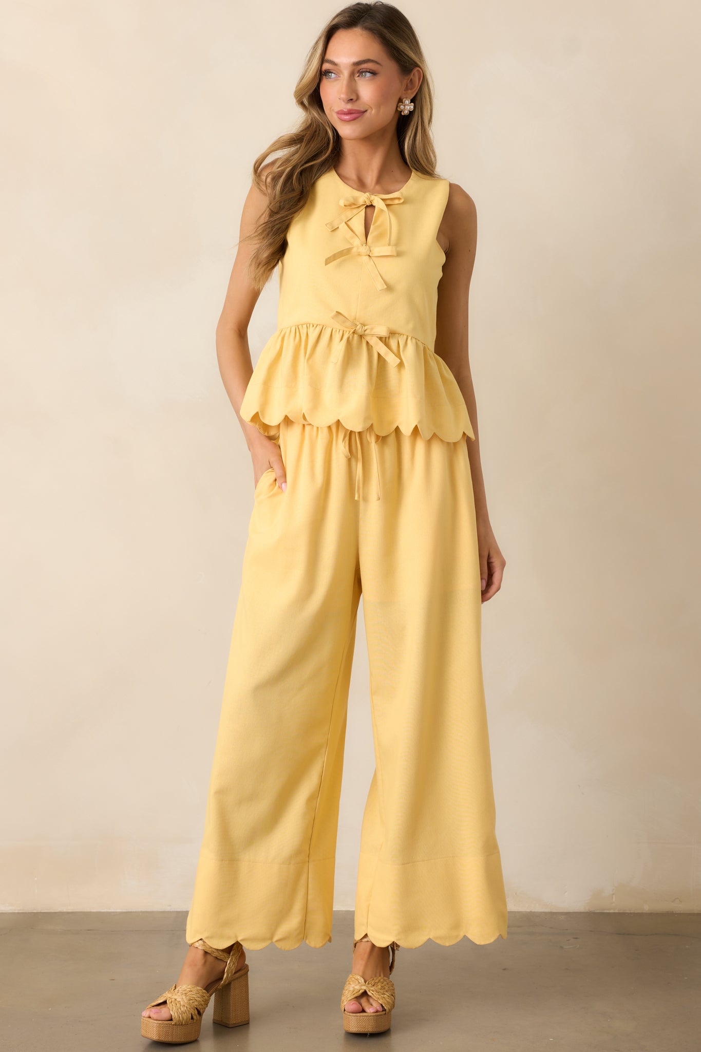 Weekend Getaway Yellow Scalloped Hem Pants